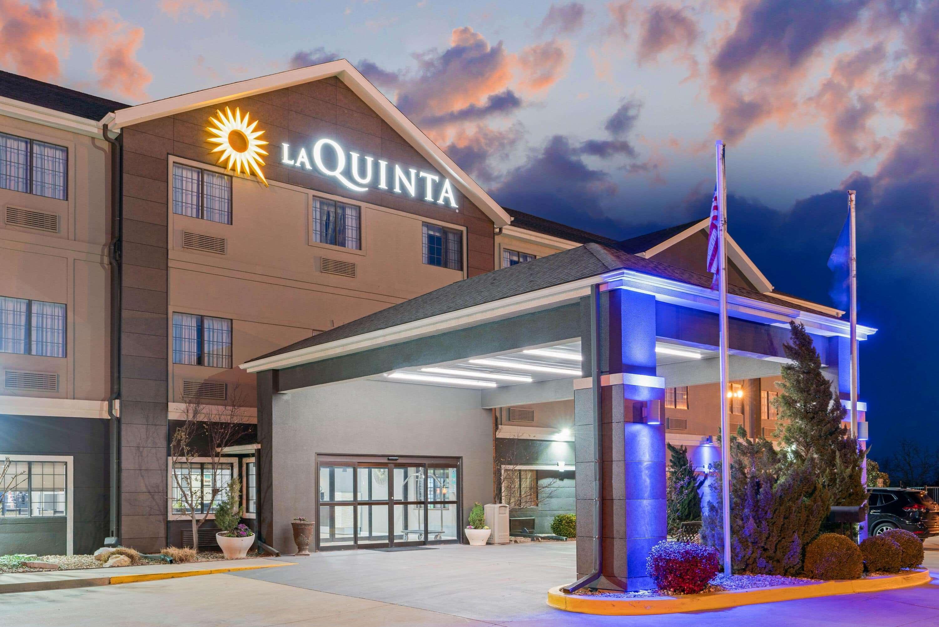 La Quinta By Wyndham Ada Exterior foto